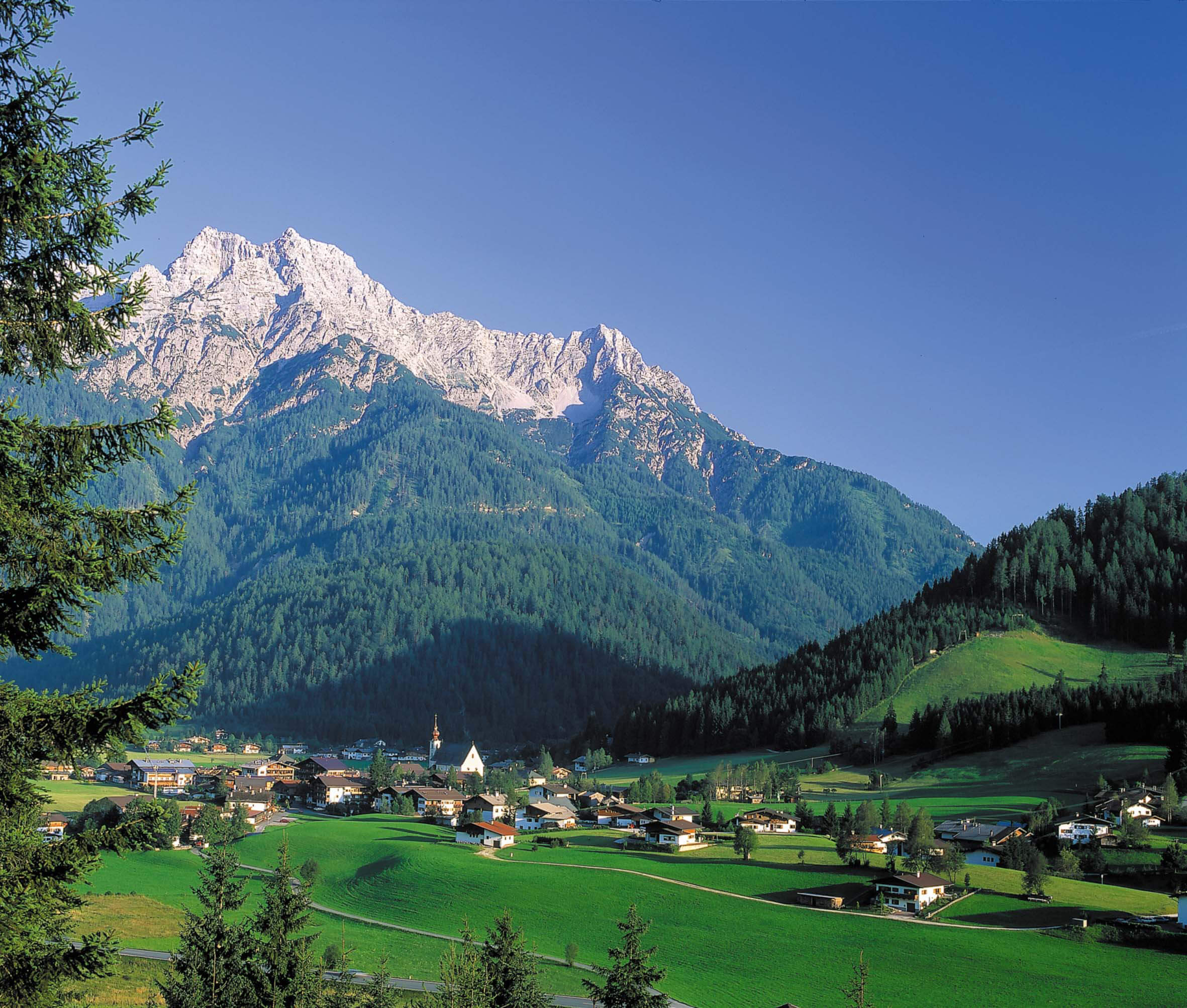 Urlaub in Waidring im Pillerseetal mit Blick auf die Alpen