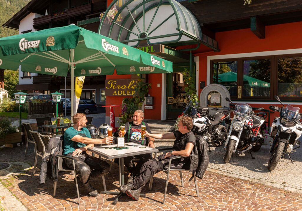 MotorradHotel Tiroler ADLER als Startpunkt
